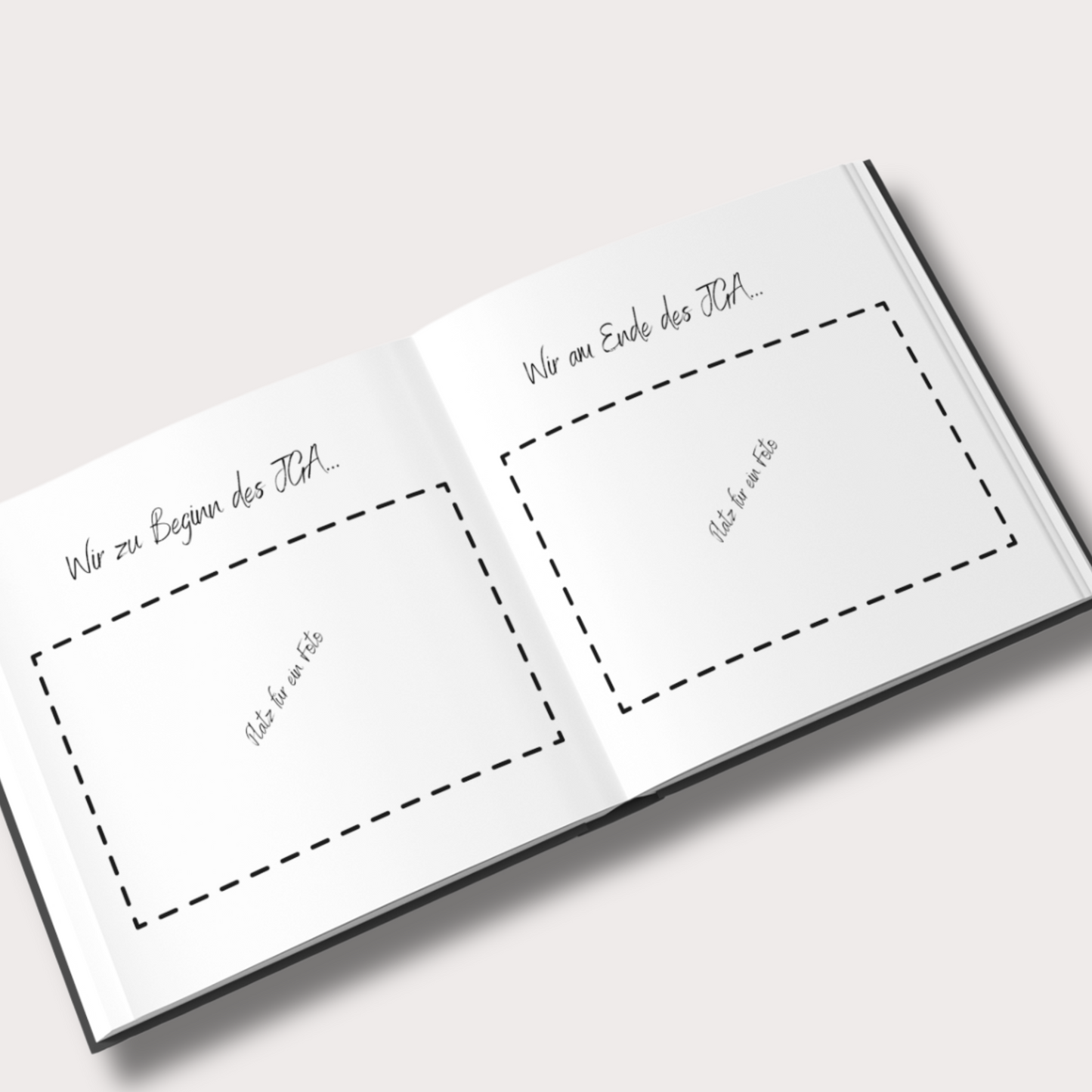 Doppelseite des JGA Gästebuchs mit Platz für vor und nachher bilder des jgas.