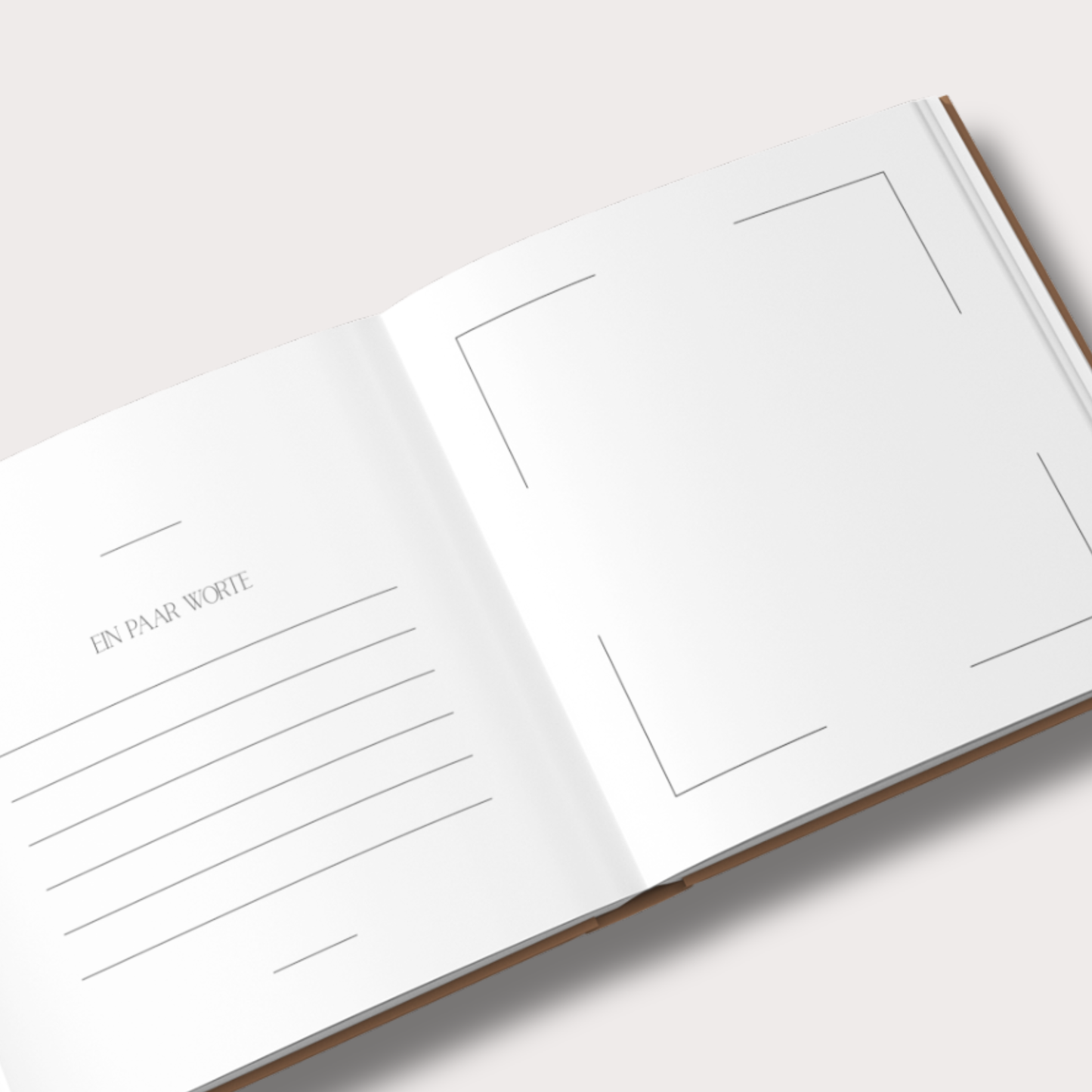 Aufgeschlagenes Junggesellenabschied Buch für Männer mit minimalistischem Innenlayout, linke Seite für Einträge, rechte Seite frei für Fotos und Erinnerungen