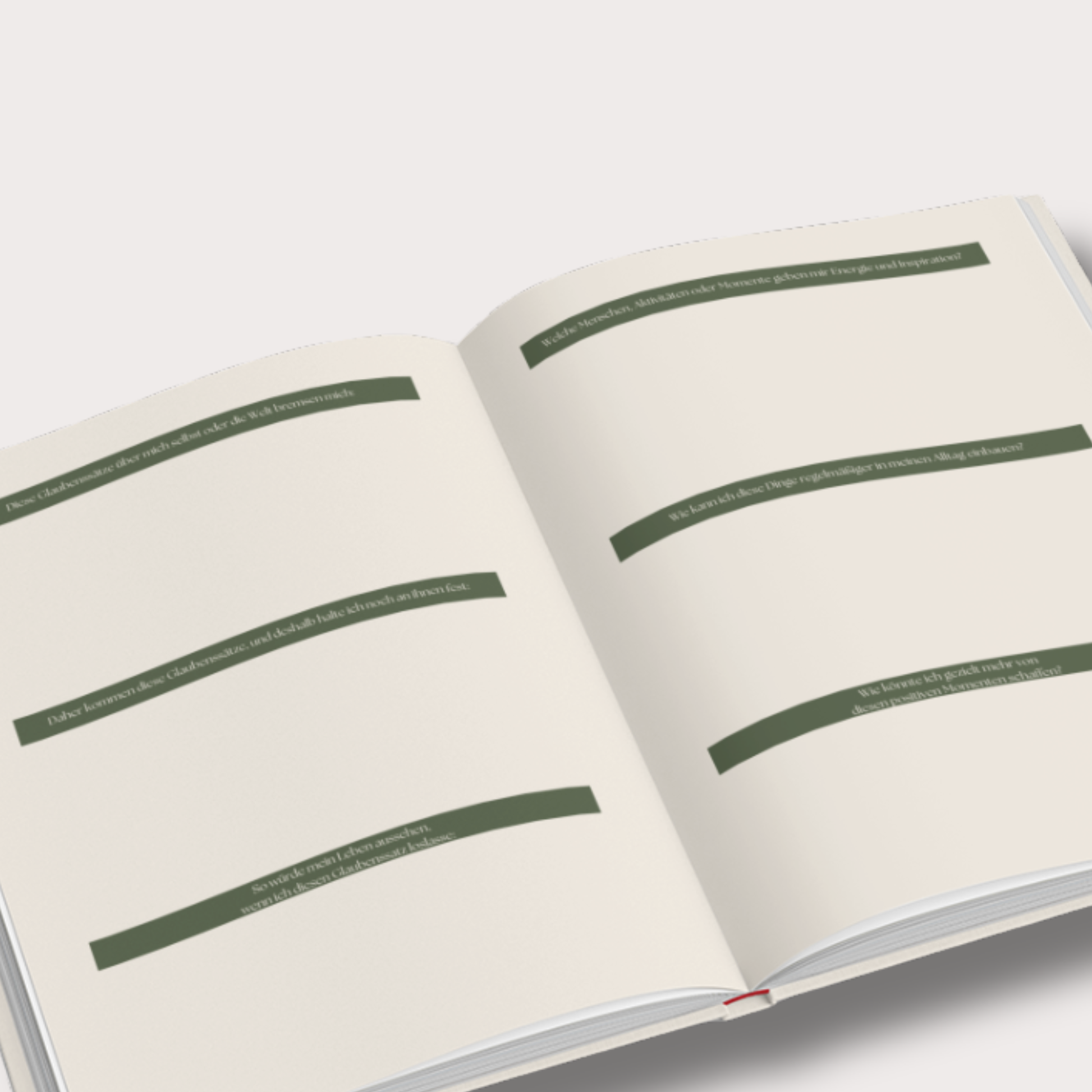 Geführtes Vision Journal 2027 Mira mit Reflexionsfragen und viel Freiraum zum Schreiben und Festhalten eigener Gedanken.