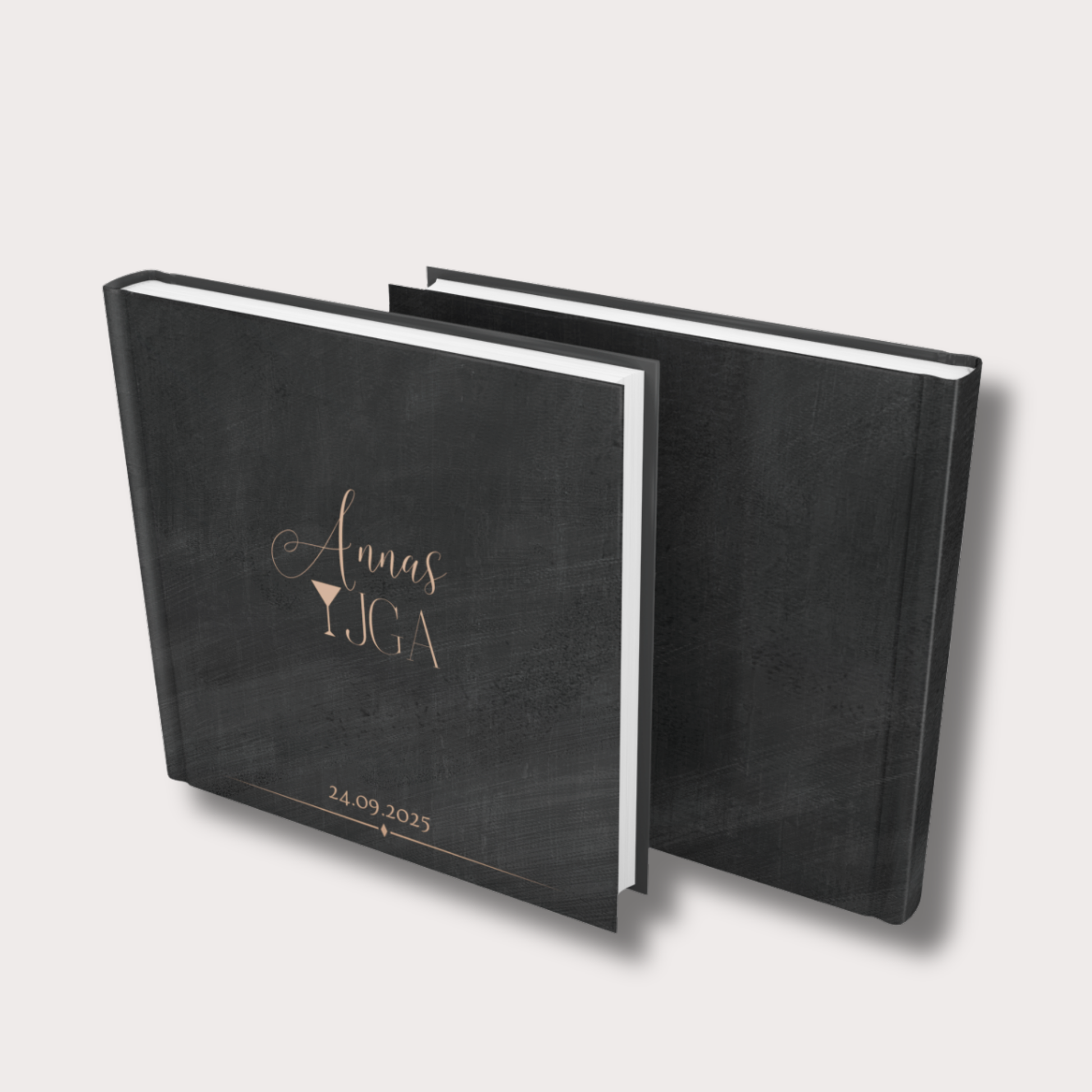 Personalisiertes JGA Gästebuch mit Namen und Datum, elegantes schwarzes Hardcover mit goldähnlicher Typo im Aquarell-Design