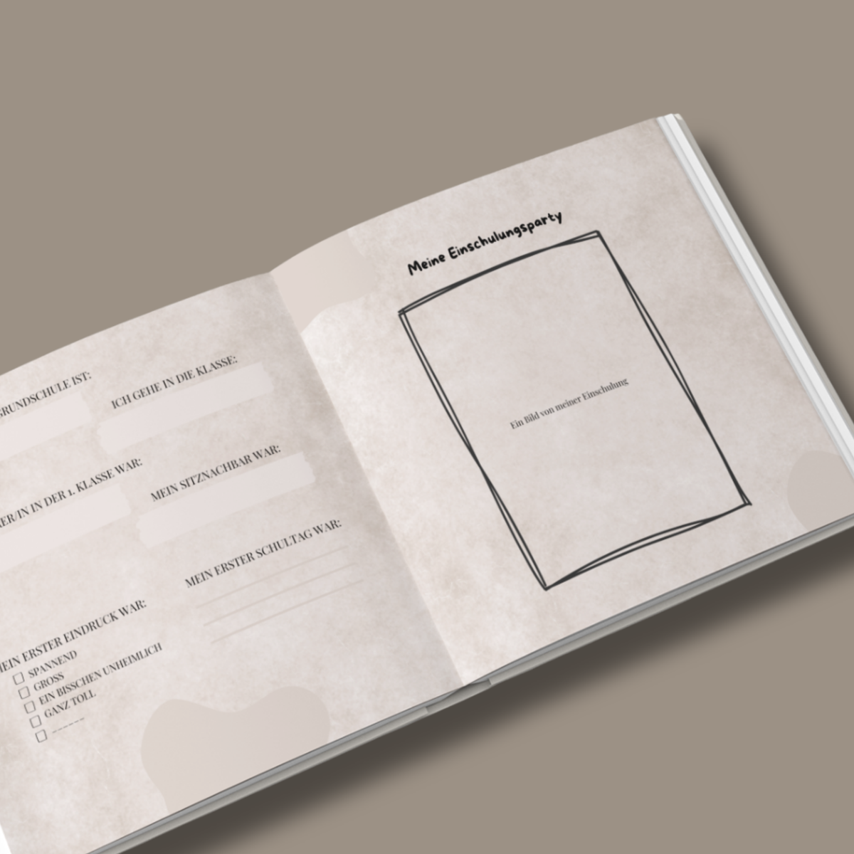 Weitere Erinnerungsseiten zur Einschulung im Grundschulbuch mit Platz zum Ausfüllen und Gestalten
