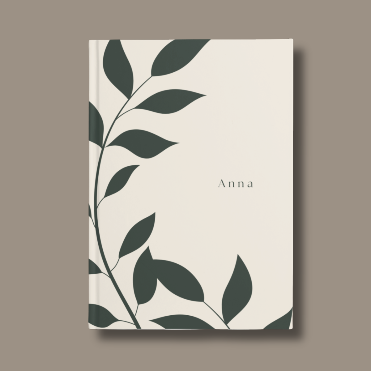 BOTAN Notizbuch A5 mit personalisiertem Namen auf botanischem Hardcover in Dunkelgrün und Creme